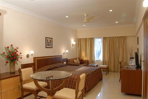 Hotel Juhu Plaza